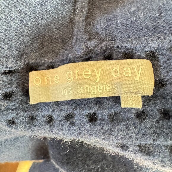 One Grey Day Cashmere & Leather Trim Hoodie Sweater - Picture 10 of 11